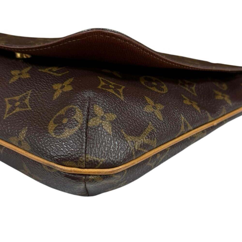 LOUIS VUITTON Brown Monogram Canvas Shoulder Bag - Picture 8 of 10